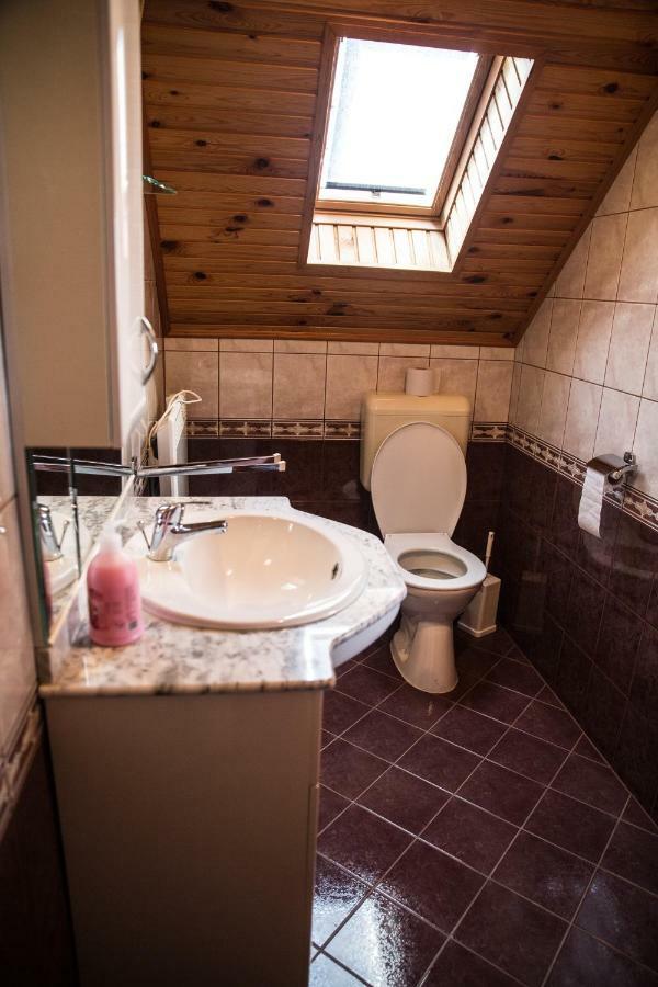 Berger Pince-Vendeghaz, Hajosi Pincek Hotel Buitenkant foto