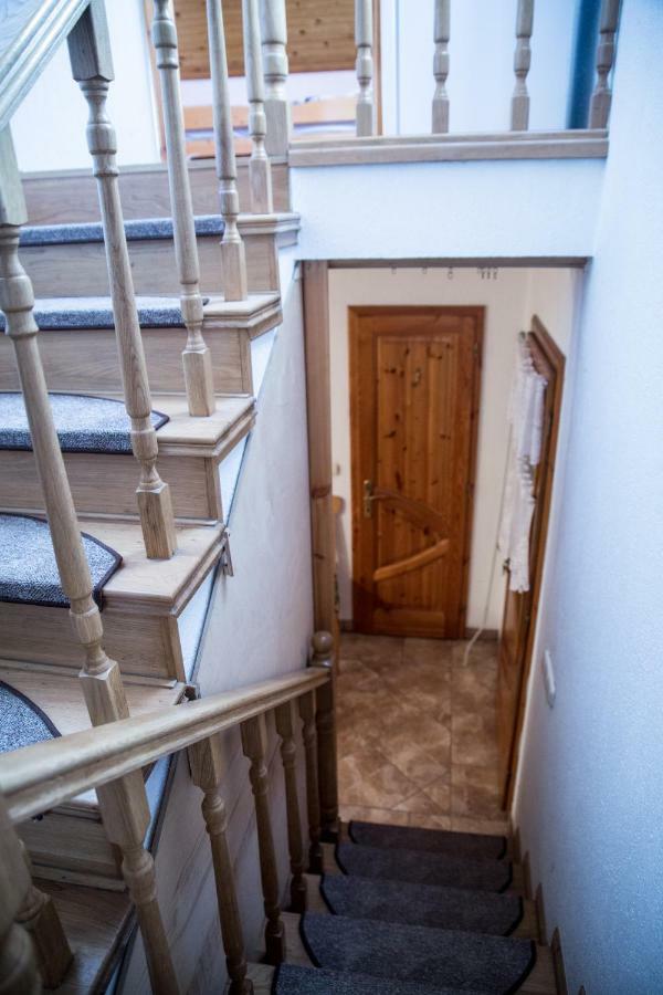 Berger Pince-Vendeghaz, Hajosi Pincek Hotel Buitenkant foto